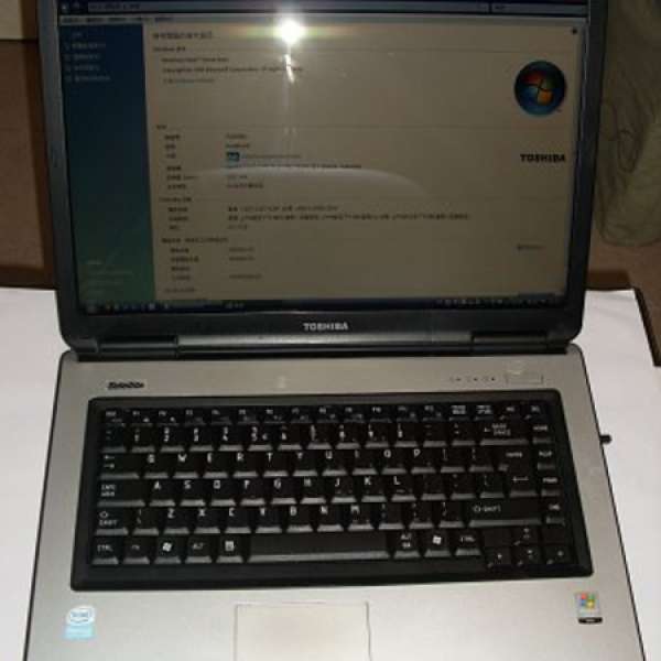 放Toshiba Satellite L40