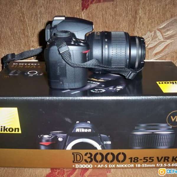 快門釋放次數: 3982。盒裝，配件全齊。 Nikon D3000 只售機身。90% New 盒裝，配件...