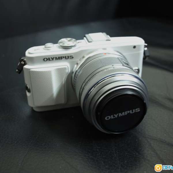 Olympus E-PL6 + 14-42mm kit lens