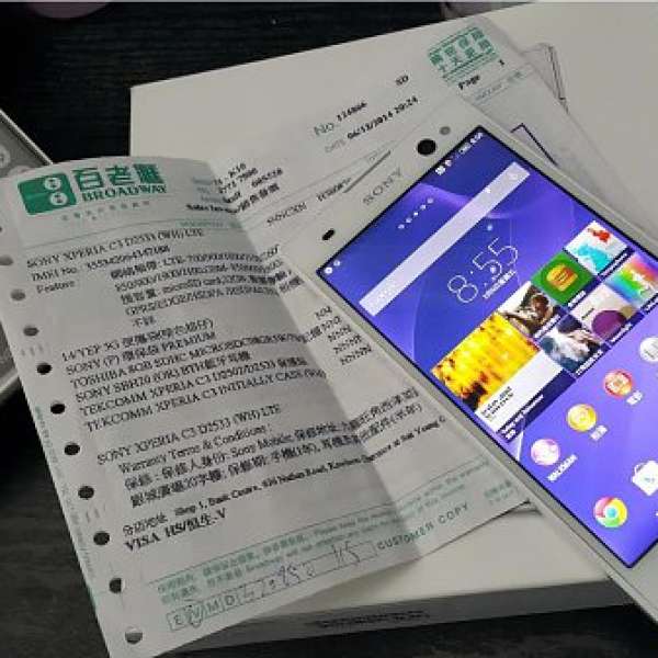 99.9% new 白色行貨Sony Xperia C3 + SBH20藍芽耳筒