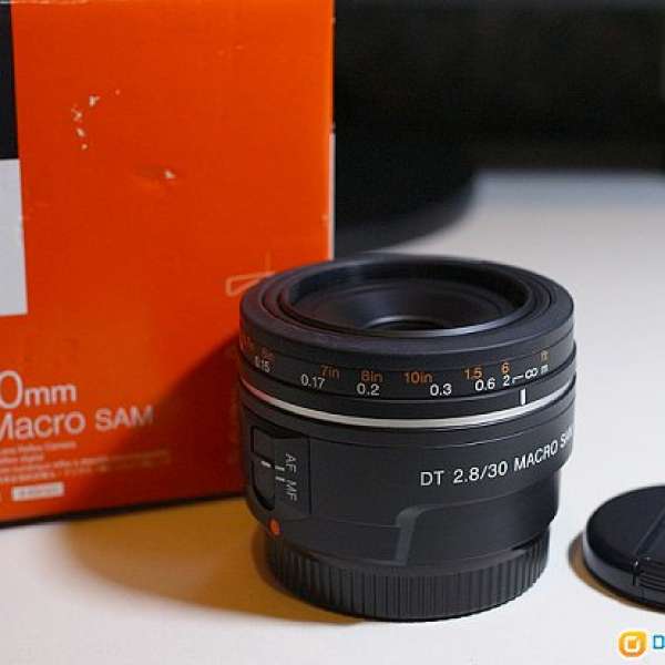 Sony DT 30mm f2.8 Macro SAM