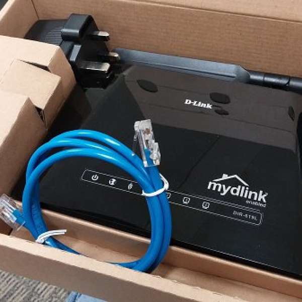 90% new D-Link DIR-619L 三天線無線雲端 300Mbps high power 11N router