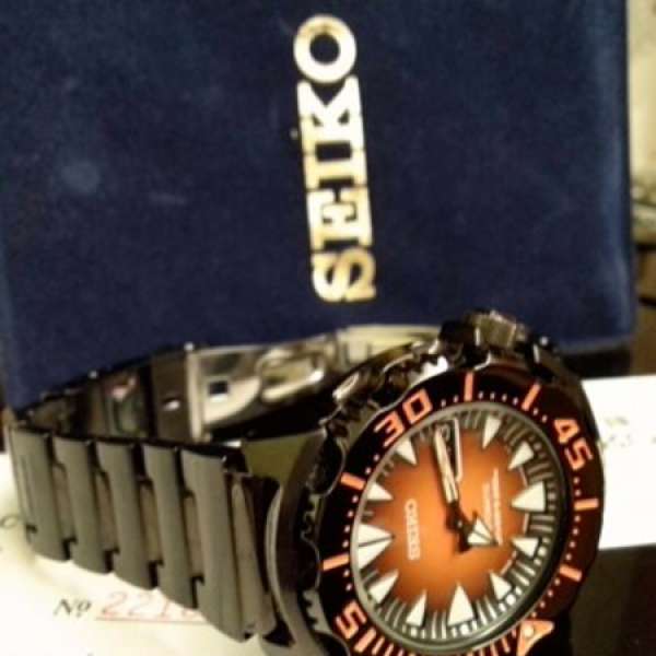 seiko diver's 200m精工潛水機械錶可自動及手動上鍊