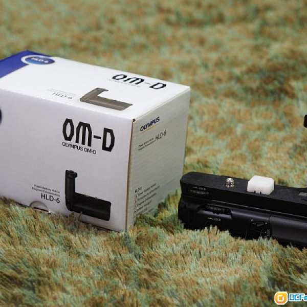 Olympus HLD-6 電池手柄/直倒 ( 購買日期﹕2012-10-14 )