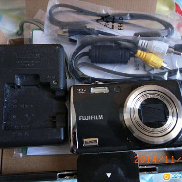 Fujifilm 高倍Zoom F70 EXR