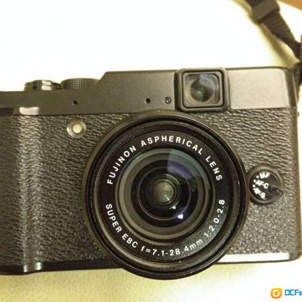 Fujifilm X10