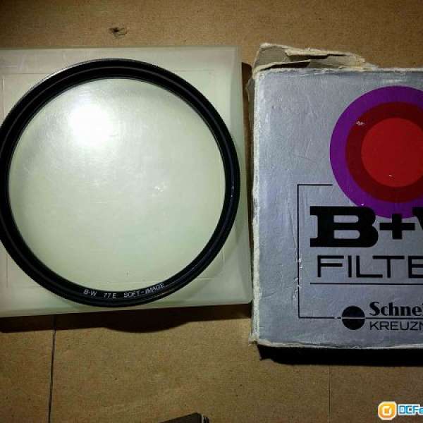 B+W 77E soft filter