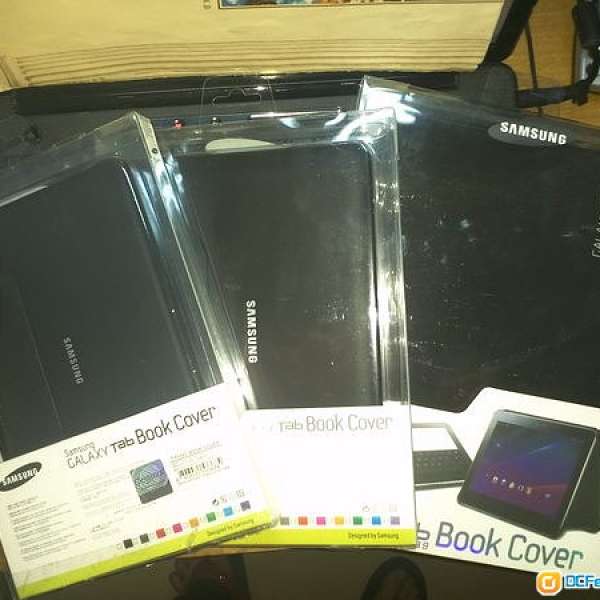 三星Galaxy Tab 7.7原装版皮套 P6800/P6810  黑色