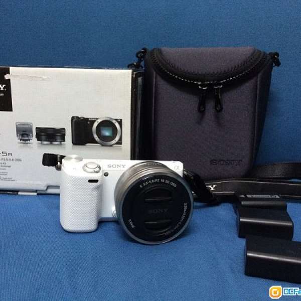 出售SONY NEX-5R 連16-50MM鏡頭 白色