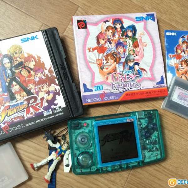 SNK Neo Geo Pocket Color 連 拳皇 King of Fighters R1 及 Gals Fighters