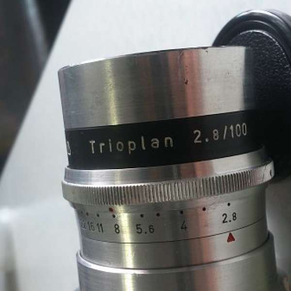 Meyer Trioplan 100/2.8 M42