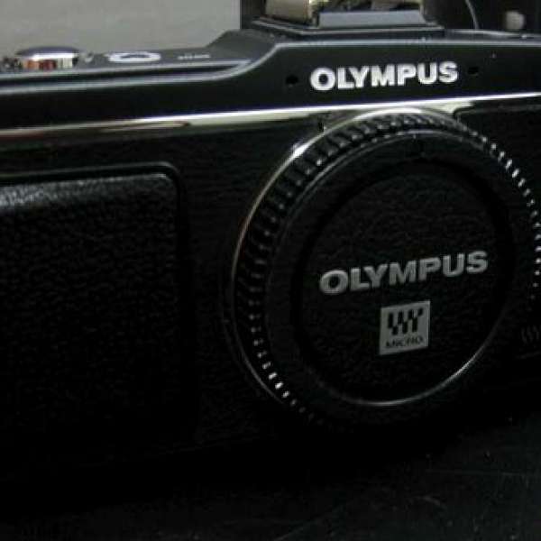 Olympus EP2/E-P2 body + 12-50mm