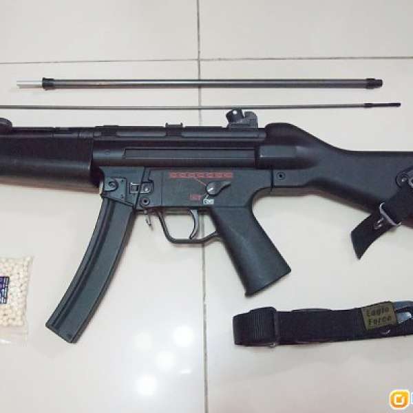 放 MP5 A4 airsoft gun Marui [made in Japan]