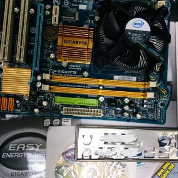 Intel Pentium D E5300 + Gigabyte G31M-ES2C 90% new 100% WorkingPerfect