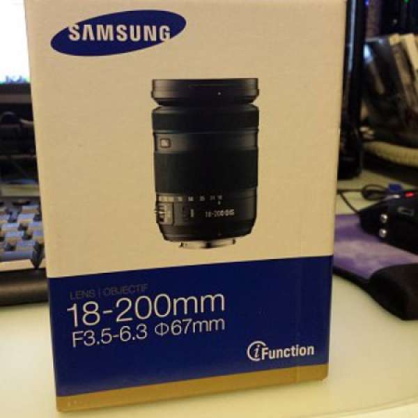 Samsung NX 18-200mm F3.5-6.3 OIS