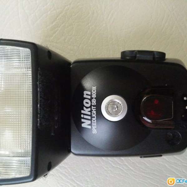 Nikonsb-80DX flash
