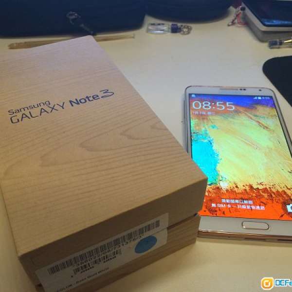 Samsung Galaxy Note 3 LTE N9005 金色