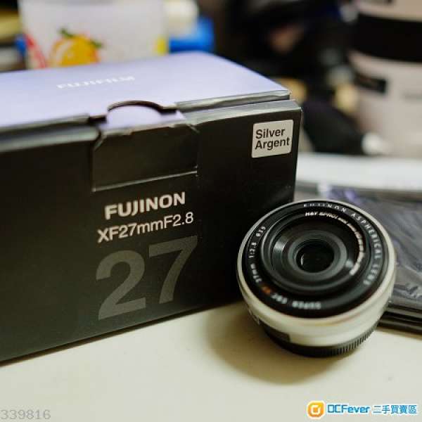 Fujifilm XF 27mm Silver box set