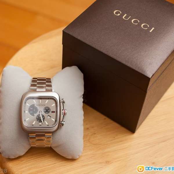 Gucci 最新款男裝表, 銀色,鋼帶,全新未載過, 大平賣