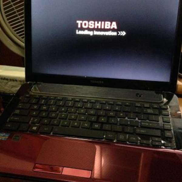 好新平賣TOSHIBA  M840(紅) i5 3210  ATI 7670