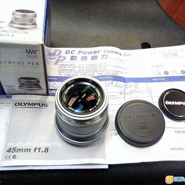 olympus 45mm/f1.8 銀色 $1680 連filter濾鏡