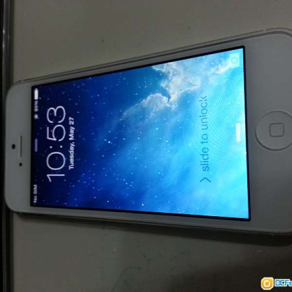 iPhone5 白色16G.水貨 無鎖--升級一可用任何臺,,3G.LTE.4G