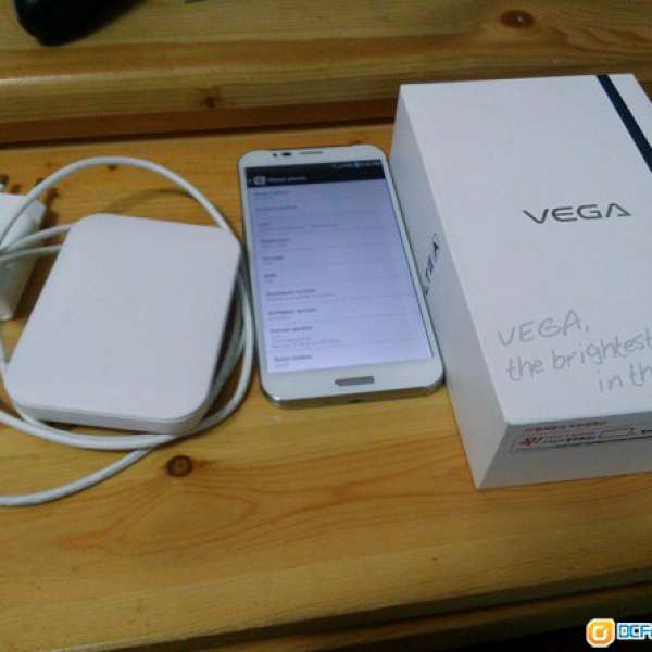 放 白色 泛泰 VEGA A890S 3GB Ram 原裝有盒 二電二充 買左唔夠1個月 可換機