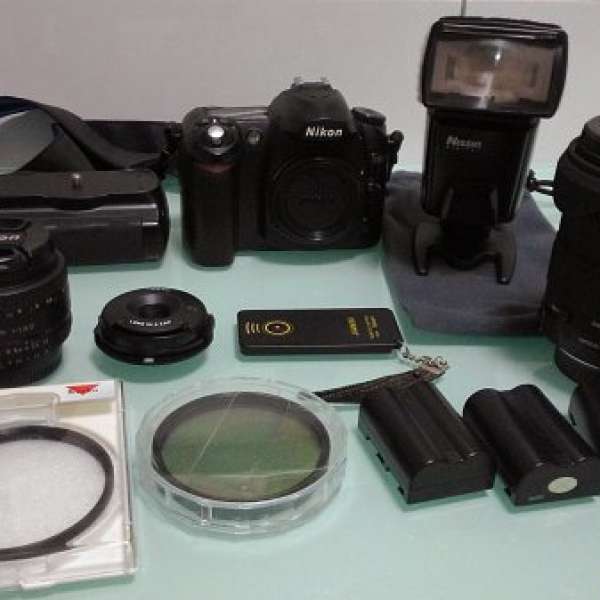 Nikon D50直倒 +Sigma 18-200 + Nikon AF 50 + Nissin Di622 + Toys lens 移軸鏡