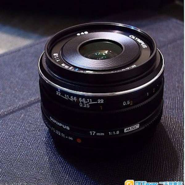 Olympus M.Zuiko Digital 17mm F1.8 (Black) Lens