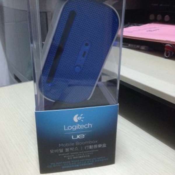 Logitech UE Mobile Boombox 無線藍牙揚聲器（白藍色）