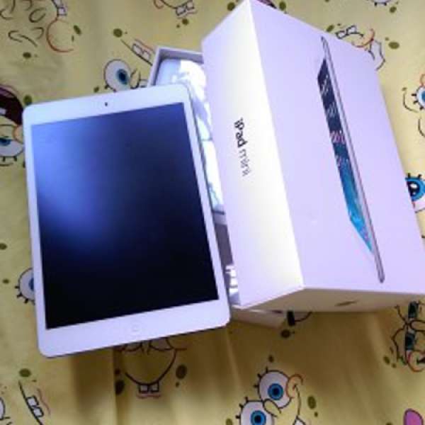 白色mini ipad 2(4G版本，16GB)九成九新