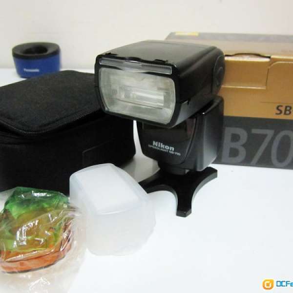 極新淨 Nikon SB-700 sb700 SB700 not SB900 SB910 flask 閃光燈