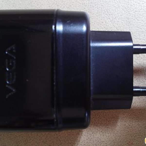 VEGA 原廠兩腳雙USB充電器 快速充電 合旅行A850K A860K A870K A880K A890K A900K A...