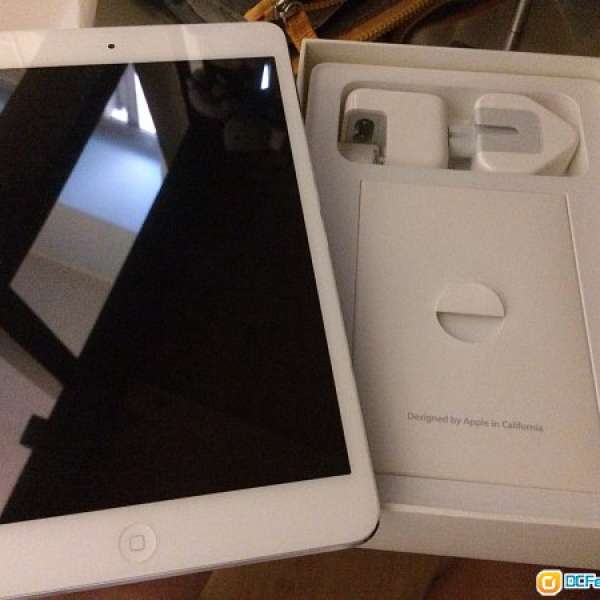出售iPad mini 2 wifi 32gb 白色 fullset 9成9新