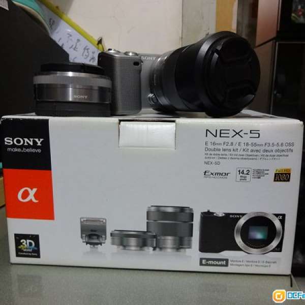 Sony Nex5 body and 16mm and 18-55 kit