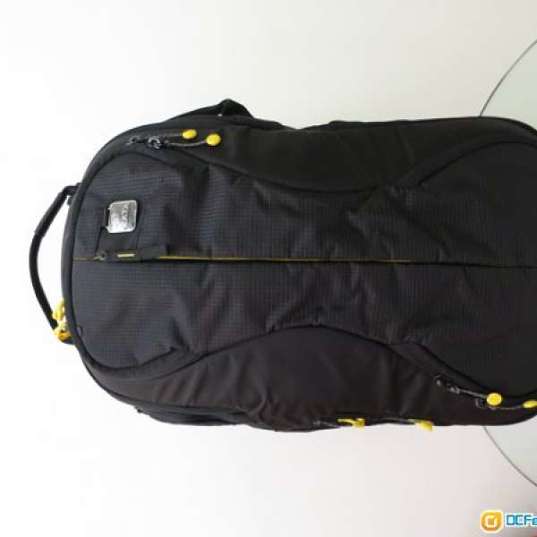 Kata Bumblebee UL-222 Backpack (黑色限量板)