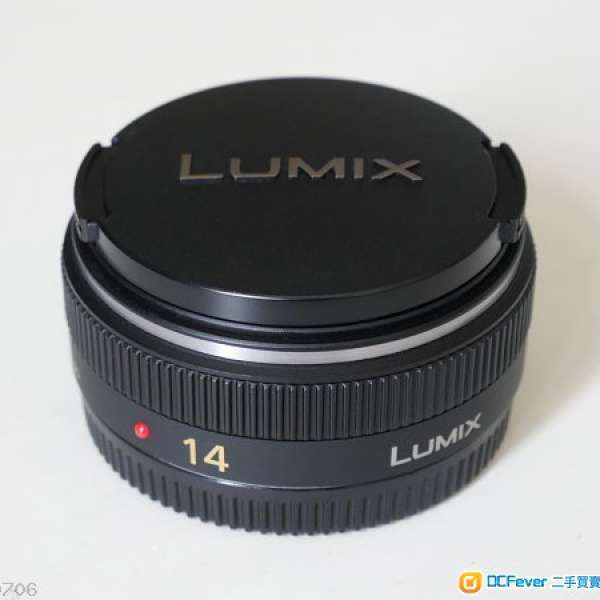 黑色 Panasonic LUMIX G 14mm F2.5 餅鏡九成九新