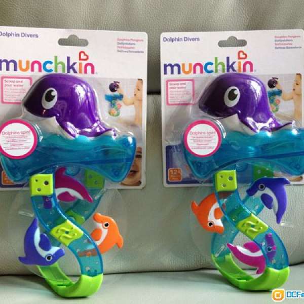 全新Munchkin海豚沖涼玩具