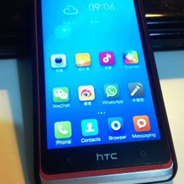 90% new htc Desire 600 白色 雙卡 雙待 雙通手機 (可換機)