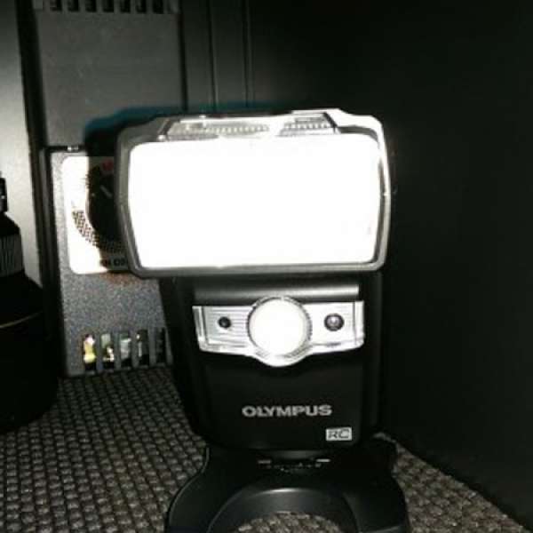Olympus FL-600R 閃光燈 （99%新）
