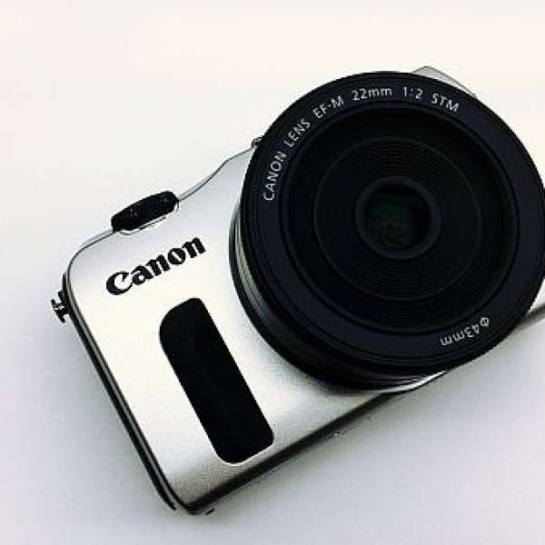 Canon EOS M 22mm Kit Set