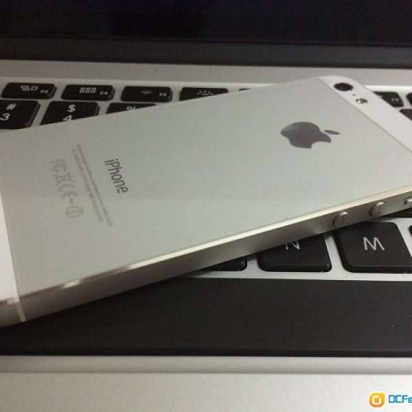 iphone 5 白色 16Gb 香港行貨 hong full set