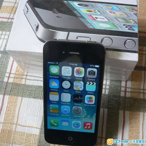 IPHONE 4S BLACK 16G  90% NEW W/CASE