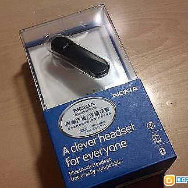 全新Nokia 藍牙耳機 BH-110 黑色【售$120】
