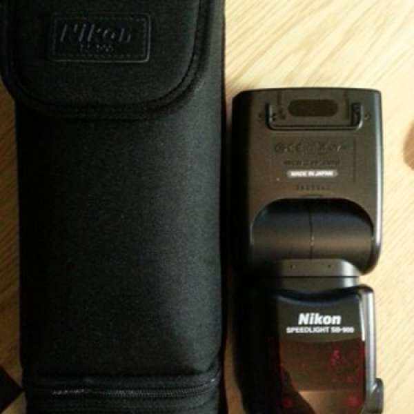 Nikon Speedlite SB900