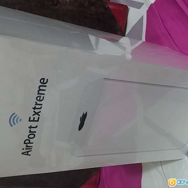 Apple Airport Extreme WiFi Router