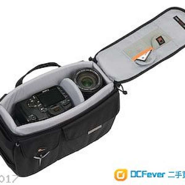 賣 Lowepro Photo Runner 100 Beltpack / Shoulder Bag 99%new 黑色