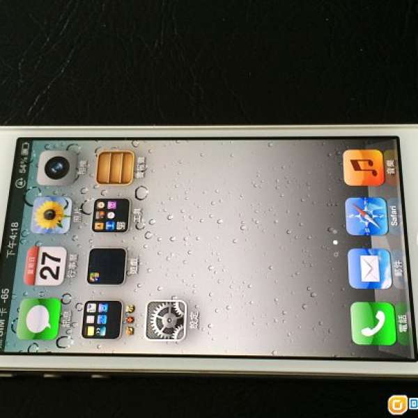 90%+新 iPhone 5 16GB白色 港行！有電源和CABLE