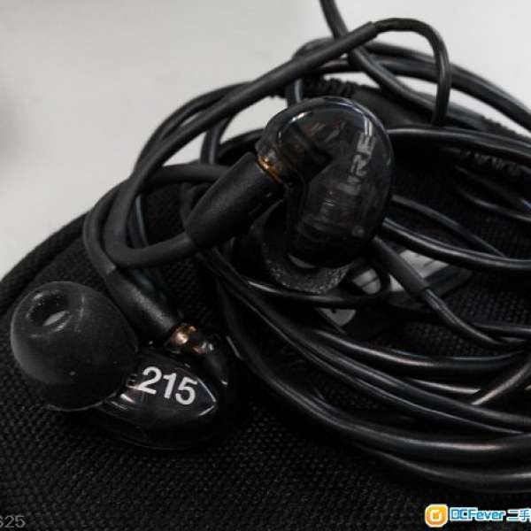 Shure se215