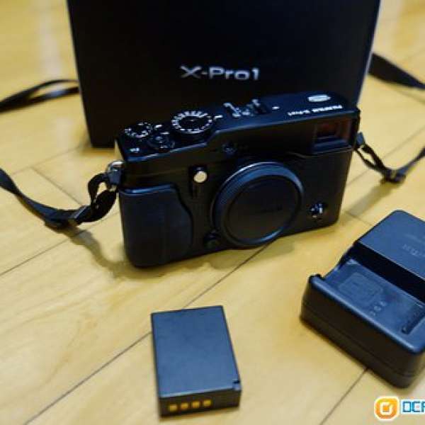 Fujifilm XPRO1 / XPRO-1 / X-PRO1 行貨85%新